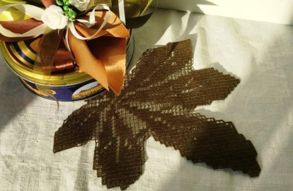 Chestnut Leaf: A Craft Fair Review from an Embroidery Designer